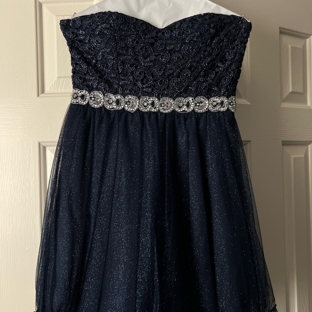 Elegant Navy Blue Dress with Sparkle Detail